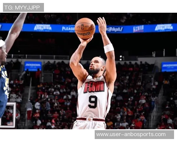 狄龙直言不讳专注播客的现役球员在球场上表现平平